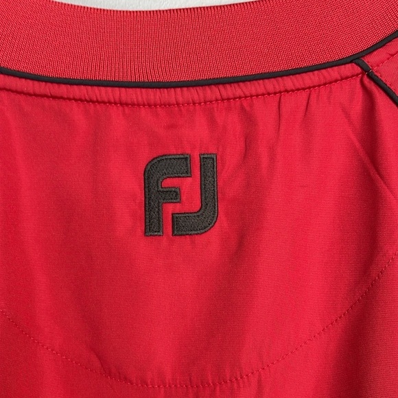 FootJoy Mens Red Windbreaker Shirt Jacket Red V-Neck Short Sleeve Pockets Golf S - Picture 7 of 12